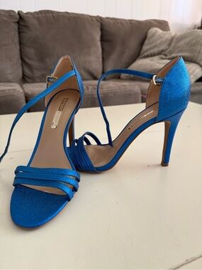 NWOT Audrey Brooke Jeana Blue Metallic Strappy Stiletto Heels Cocktail Party